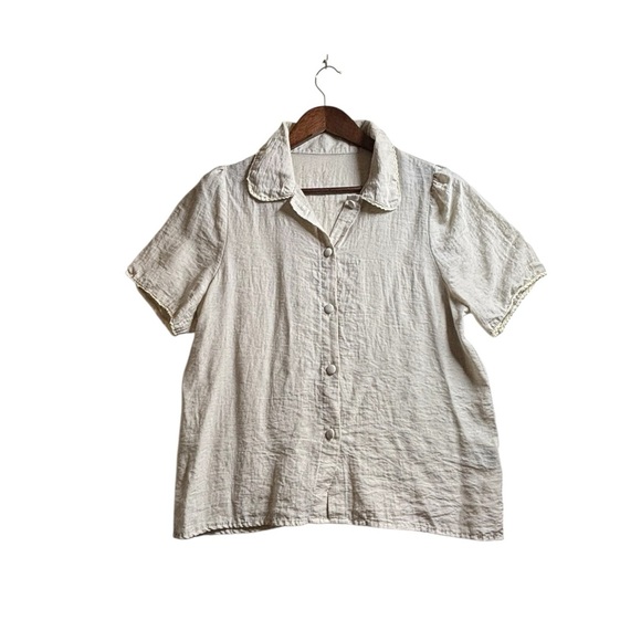 Dazy Women’s Elegant cream Button-Up Blouse Size Large - Picture 2 of 6